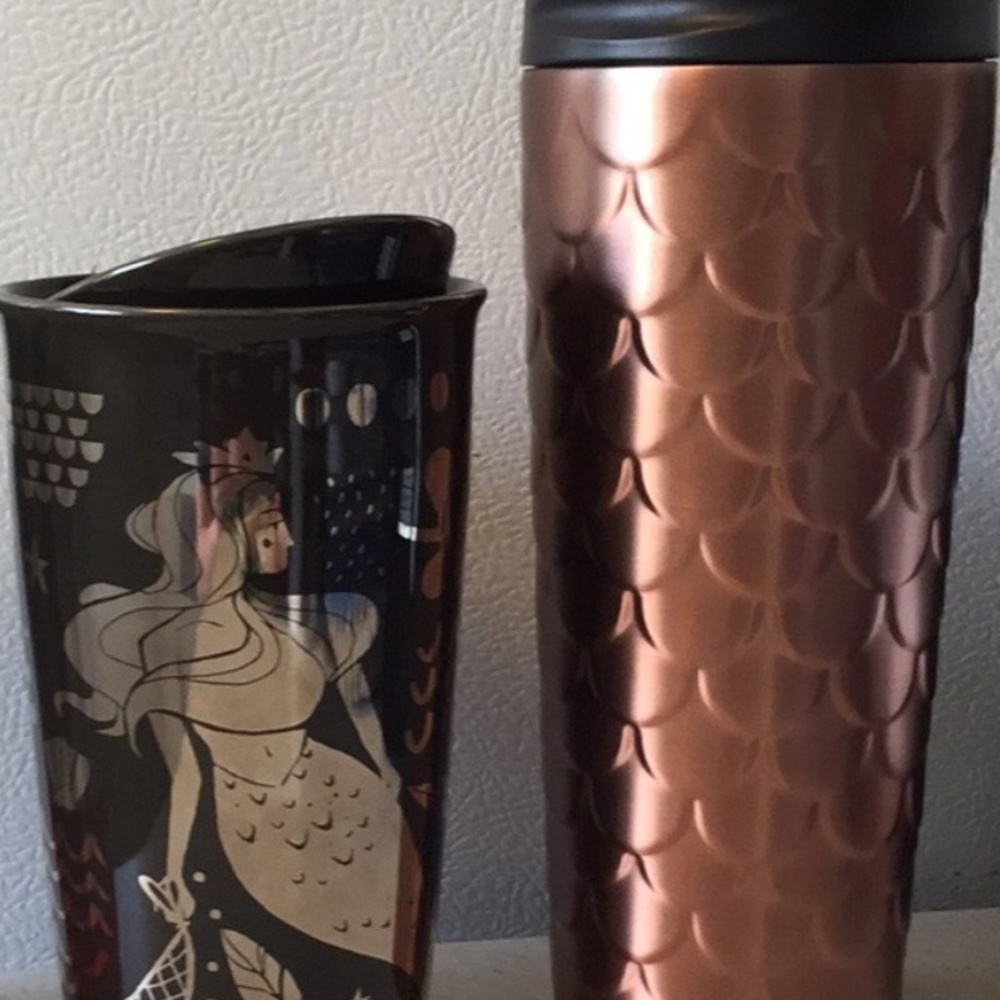 Unused Starbucks coffee mugs